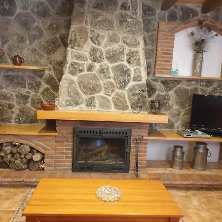 Holiday home Guijos Hoyos del Espino