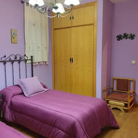 Guijos * Hoyos del Espino